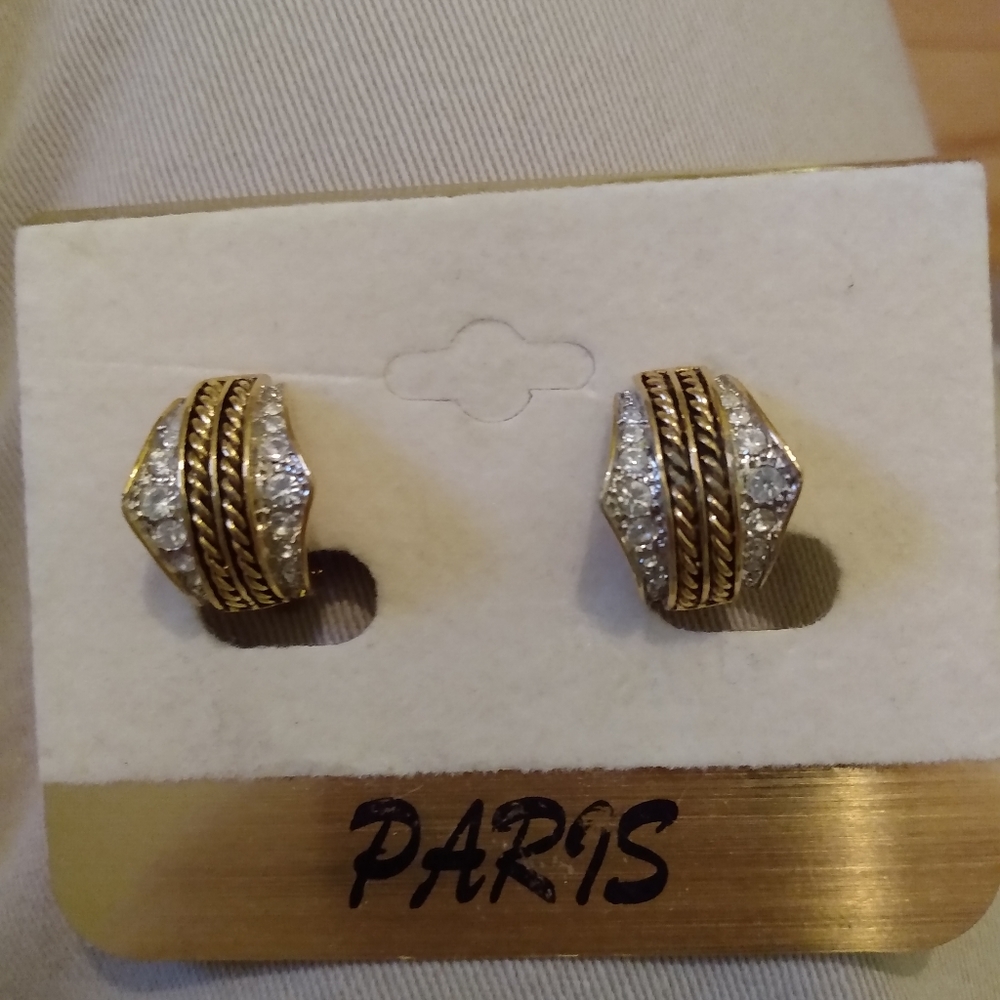 Clip on earrings